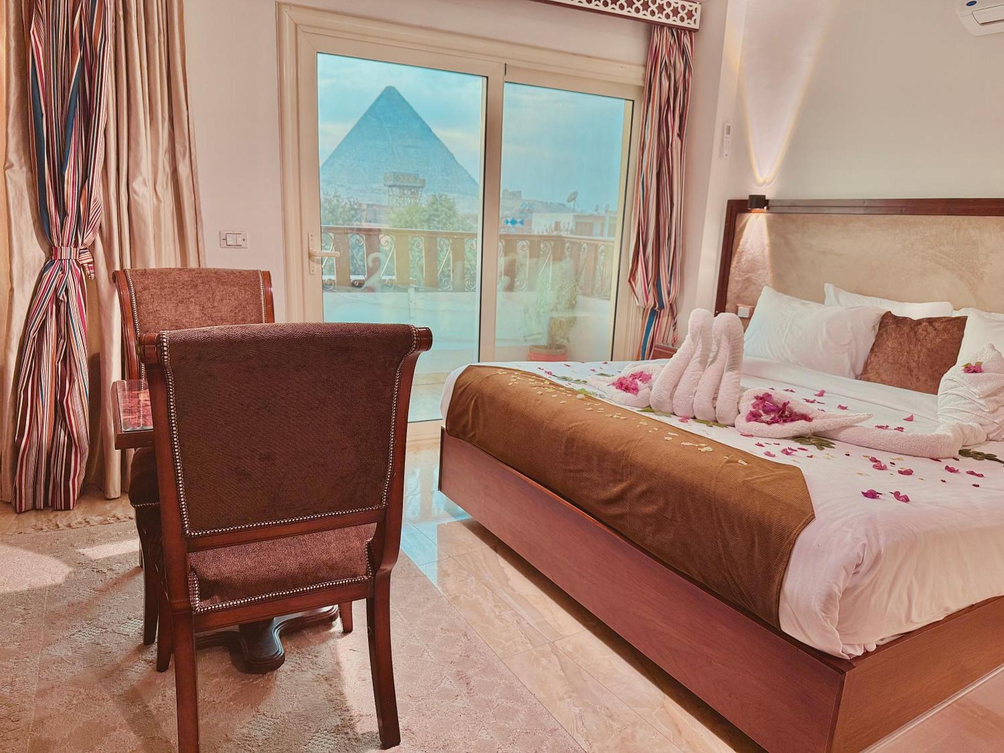 Flower Pyramids Inn Kafrat al Jabal Luaran gambar